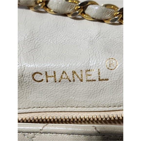 Authentic Chanel Classica Timeless Matelassè Flap Shoulder Bag Cream - Picture 10 of 16